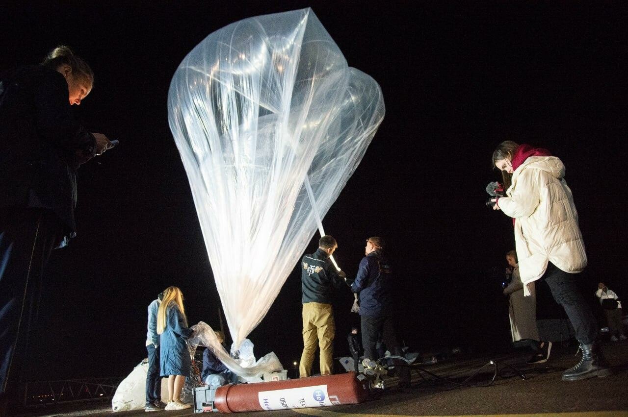 В Коломне в День космонавтики дали старт воздушному шару с посланиями российских детей к мировому научному сообществу