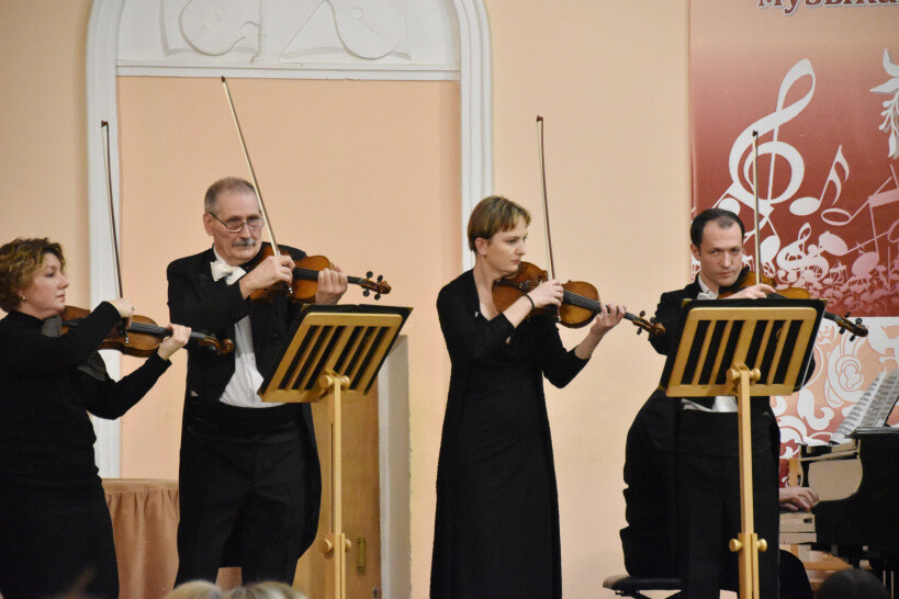 Концерт ансамбля скрипачей Большого театра состоялся в коломенском музыкальном колледже