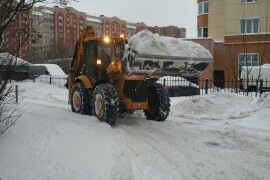 Коммунальные службы Коломны устраняют последствия сильного снегопада