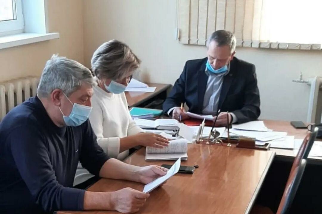 В Озёрах управляющая компания МУП «РЭУ» ведёт работу с неплательщиками
