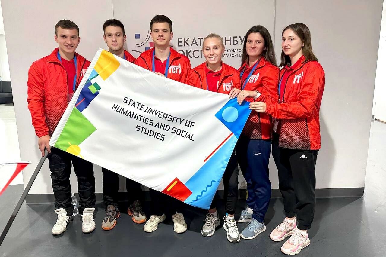 Коломенские бадминтонисты привезли серебро с Международного фестиваля университетского спорта