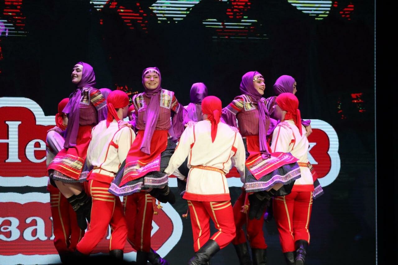 Озёрский хореографический ансамбль «Ровесник» представил в Коломне свой юбилейный концерт