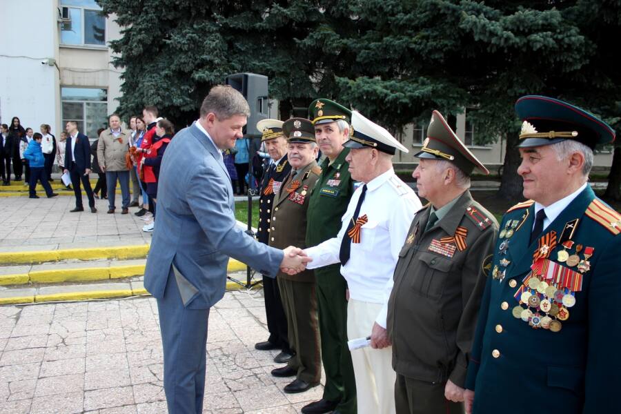 Утром 7 мая в Коломне состоялся подъем копии Знамени Победы.