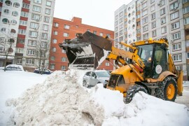 Коммунальные службы Городского округа Коломна продолжают очистку дворовых территорий от снега
